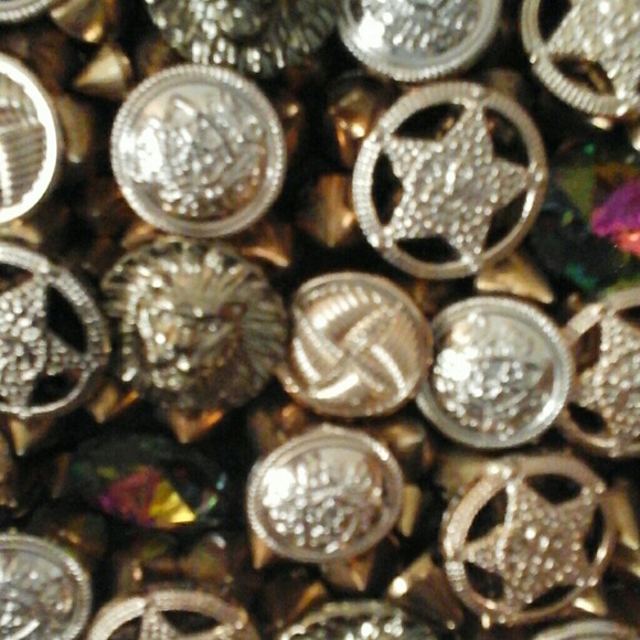 Black purse. - Picture 4 of 8